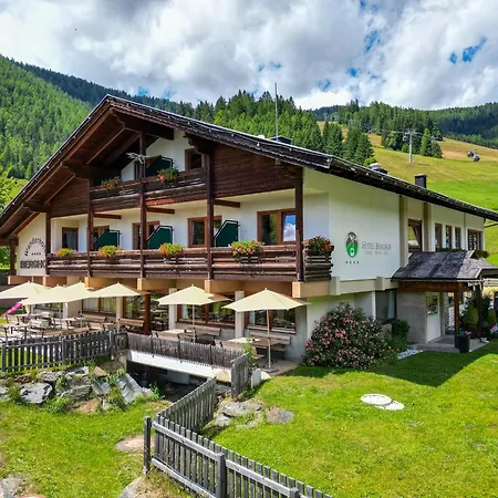 Schi- Und Wanderhotel Berghof Bad Kleinkirchheim