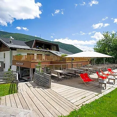 Schi- Und Wanderhotel Berghof Hotel Bad Kleinkirchheim