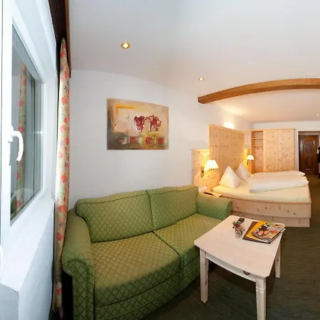 Hotel Schi- Und Wanderhotel Berghof Bad Kleinkirchheim