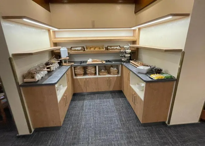 Schi- Und Wanderhotel Berghof Готель 4*