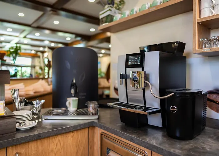 Schi- Und Wanderhotel Berghof 4* Бад-Кляйнкірхгайм