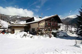Schi- Und Wanderhotel Berghof 4*