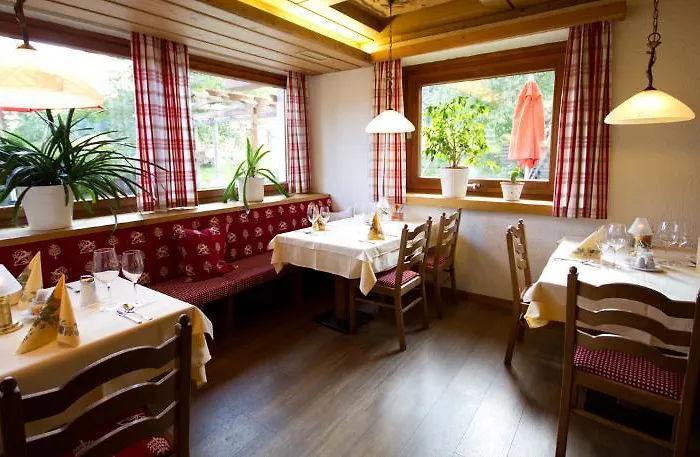 Schi- Und Wanderhotel Berghof Szálloda