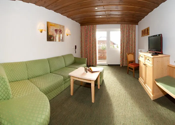 Schi- Und Wanderhotel Berghof Готель